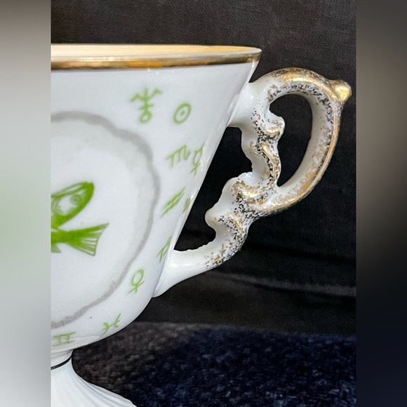 Vintage Pisces Porcelain Tea Cup, made in Japan - Picture 2 of 5